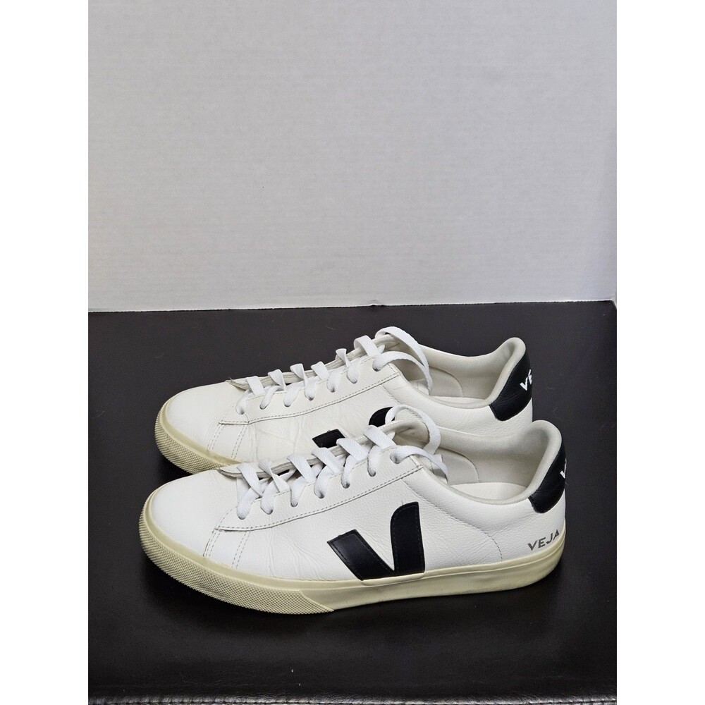Size 10 - Veja Campo Chromefree Low White Black W